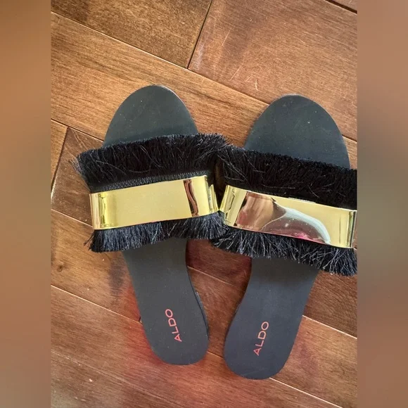 Aldo Tassel black with gold medal band sandals - size 7 - Picture 4 of 5